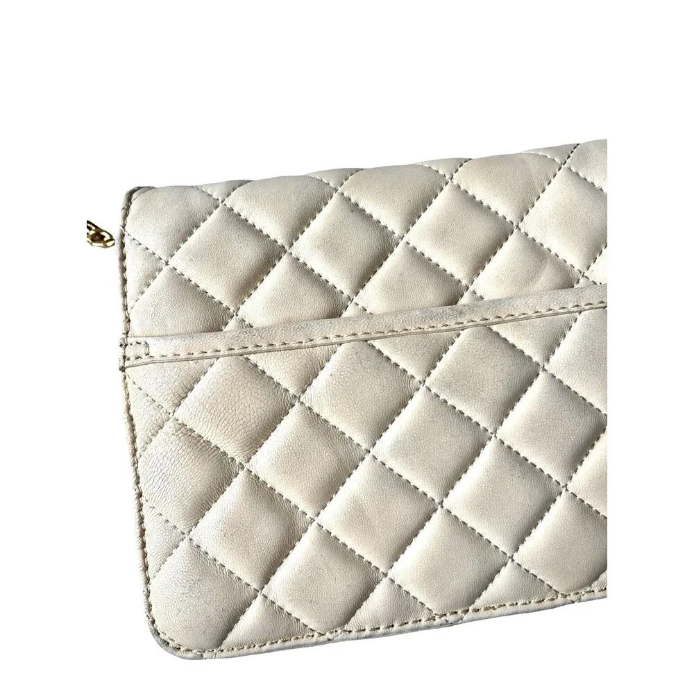 Isaac Mizrahi Ivory Quilted Crossbody Bag Gold Turn Lock Chain Strap Purse